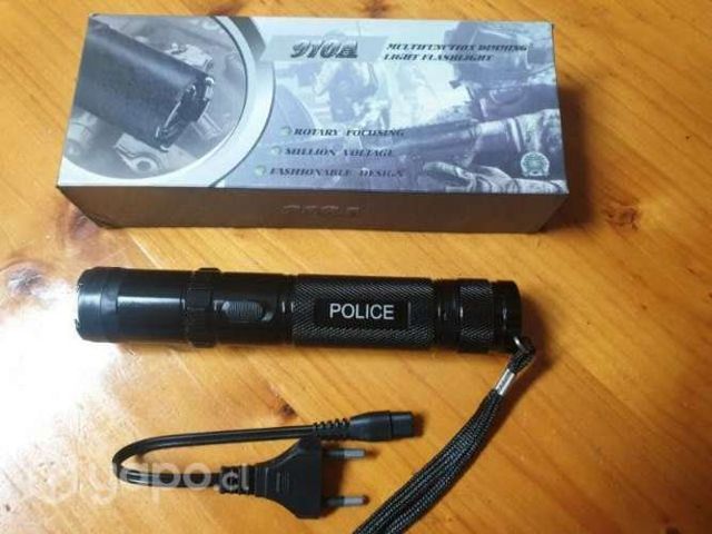 Potente Linterna S.HO.Ck