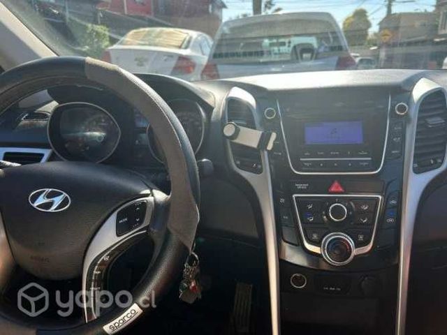 Hyundai i30 2013
