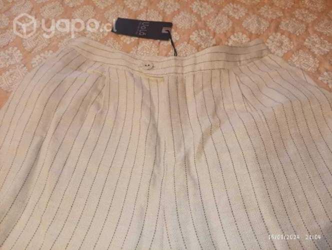 Pantalón de lino marca Lìolà talla 40