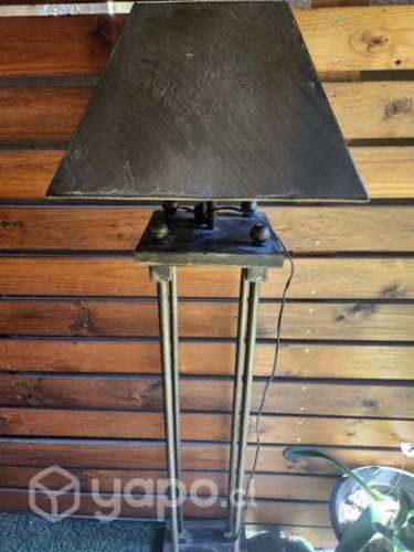 Lámpara halogena metal usada