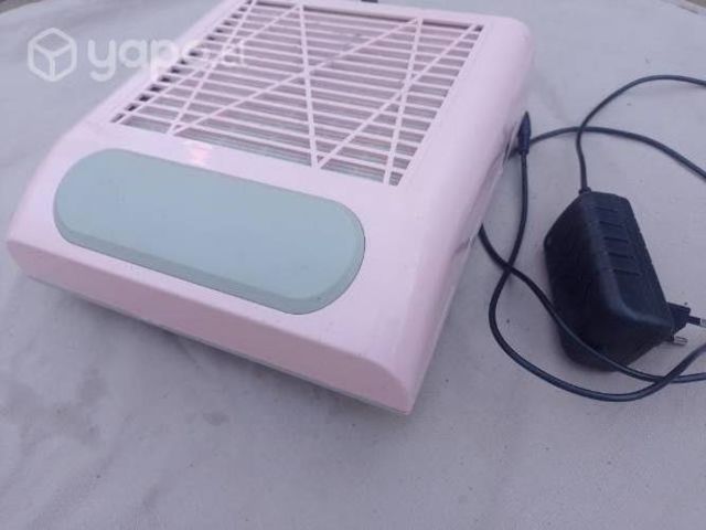 Extractor de aire para uñas