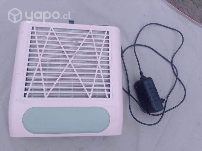 Extractor de aire para uñas