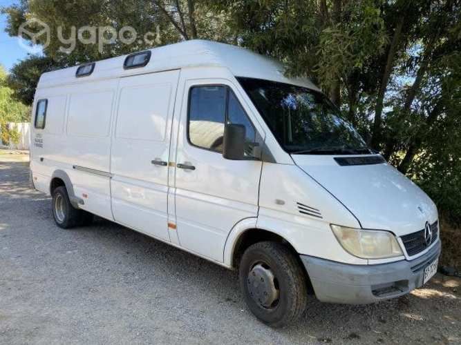 Mercedes sprinter