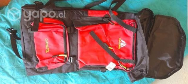 Mochila de camping/ viaje. Marca Caribe 70 Lts