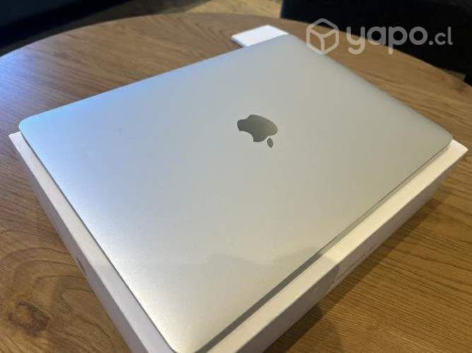 MacBook Air M1