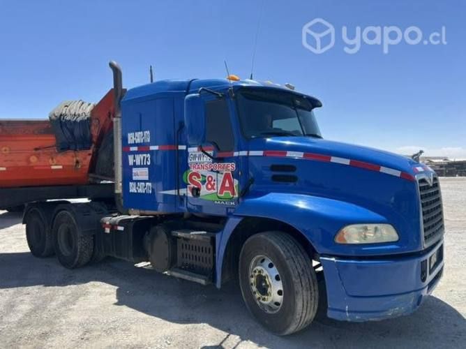 Venta camión MACK 2015