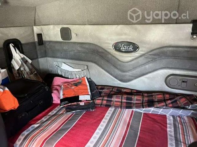 Venta camión MACK 2015