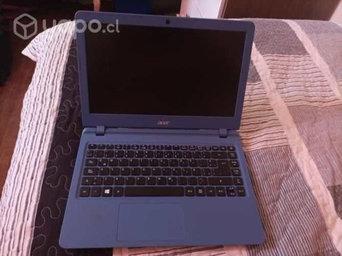 Notebook acer aspire 1 chico, seminuevo,hdmi2.0