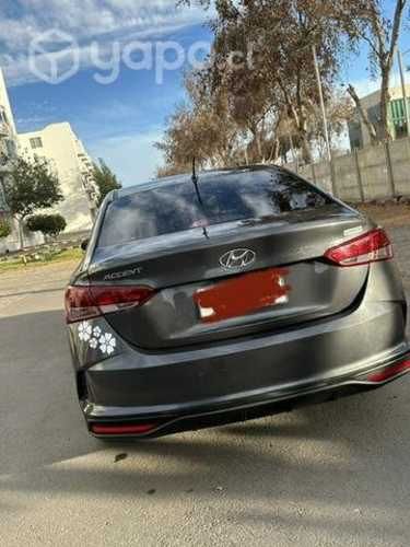 Hyundai accent