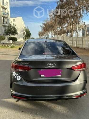 Hyundai accent