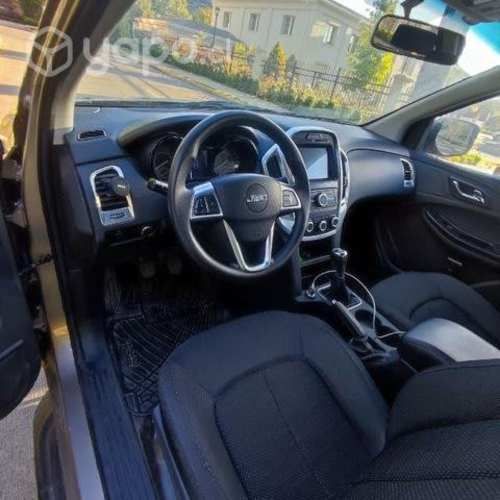 Camioneta JMC Vigus Work 4x4 año 2022 único dueño