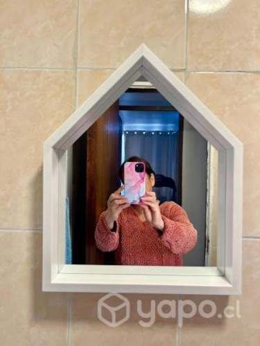 Espejo chico para baño