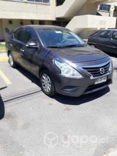 Nissan Versa 2020