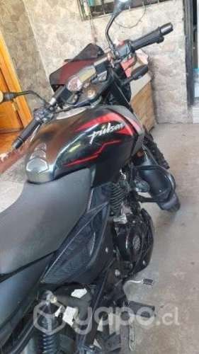 Moto bajaj pulsar td 150
