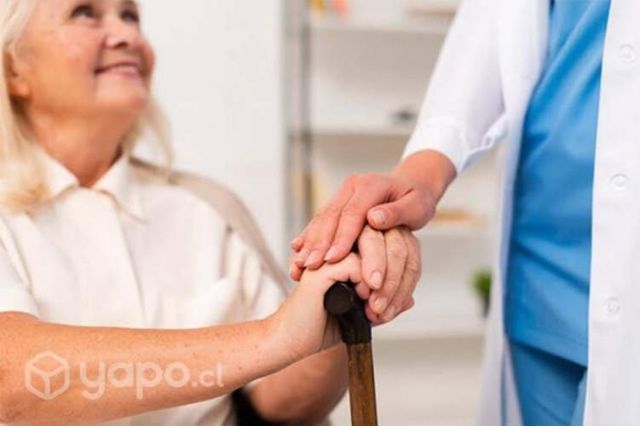 Kinesiologa terapia y cuidado de Adulto Mayor