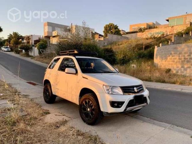 Suzuki grand vitara 2017
