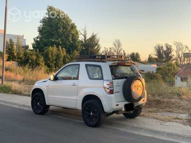 Suzuki grand vitara 2017