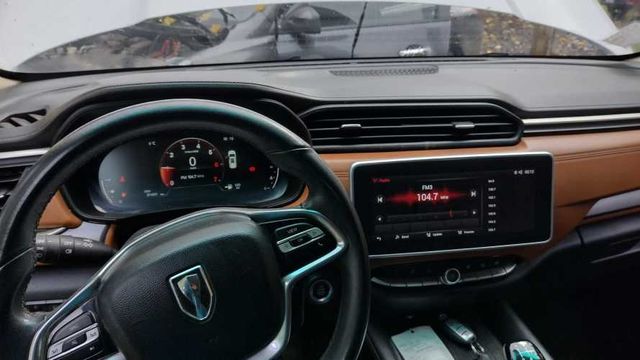 Brillante Konect impecable