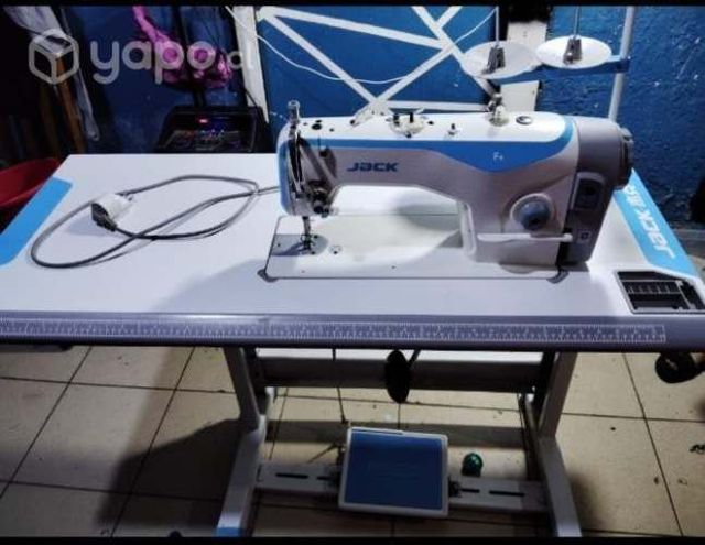 Máquina Industrial JACK F4