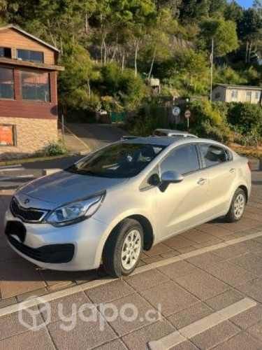 Kia río 4