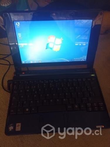 Vendo Netbook ACCER