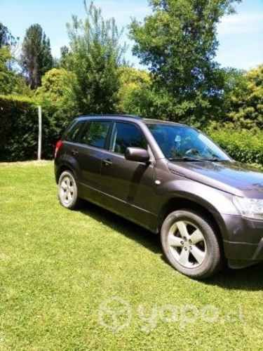 Vendo suzuki grand nomade 2.4 2011