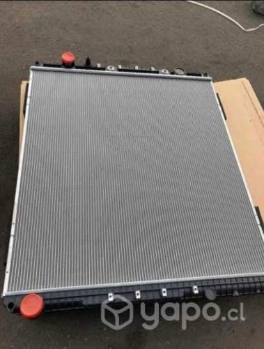 Radiador freightliner cascadia