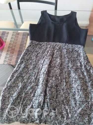 Cambio Bolsa con Ropa de Mujer