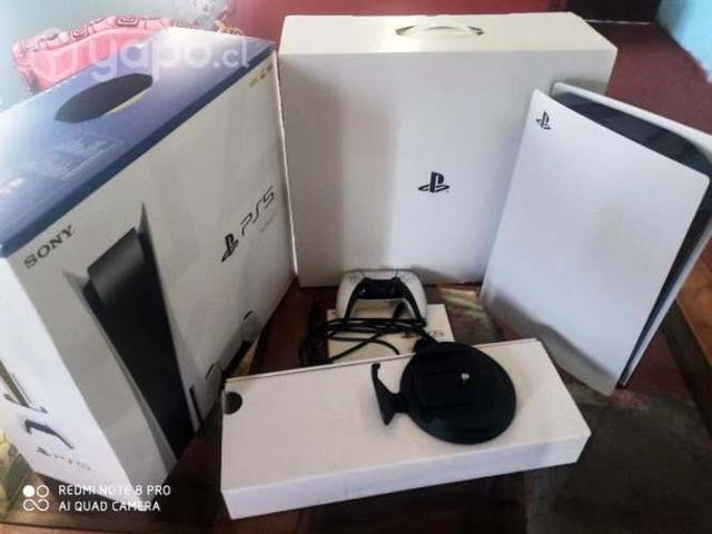 PlayStation 5 con Lector de Discos PS5 y PS4