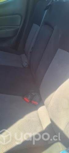 Camioneta mitsubishi