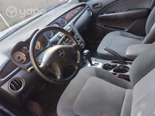 MITSUBISHI outlander 2009