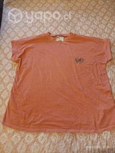 Polera marca Ashua talla L