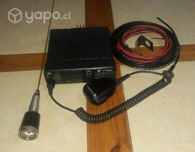 Radio dgm 4100+ vhf