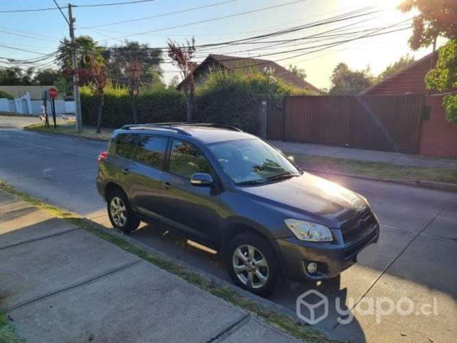 Toyota rav4 2013