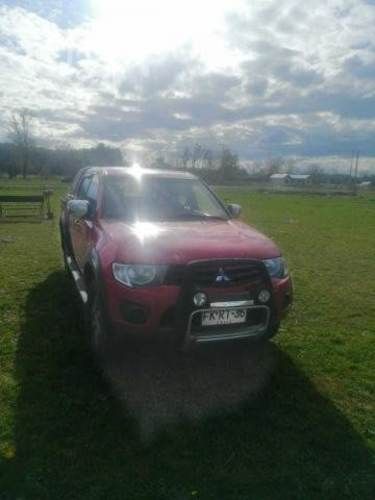 Mitsubishi l200 2013