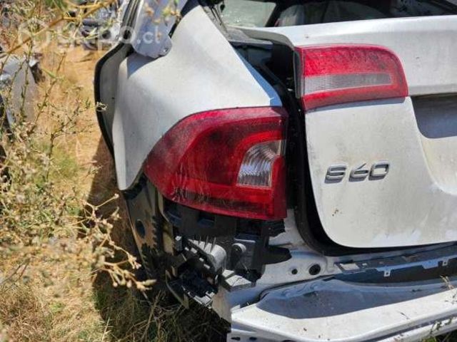 Foco trasero volvo s60 2016