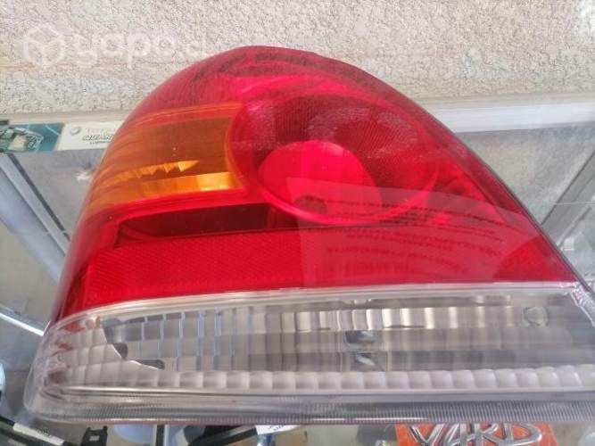 Foco izquierdo yaris 2003 al 2005