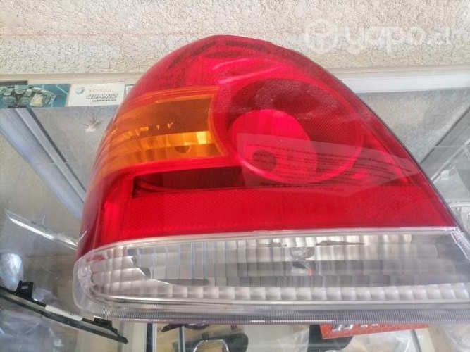 Foco izquierdo yaris 2003 al 2005