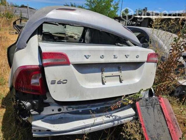 Maleta volvo s60 2016