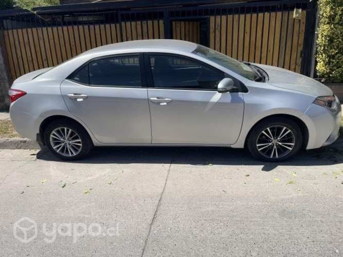 Se vende Toyota corolla