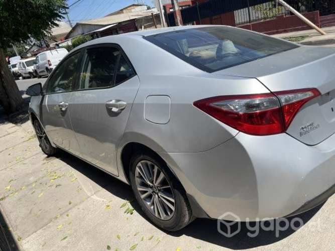 Se vende Toyota corolla