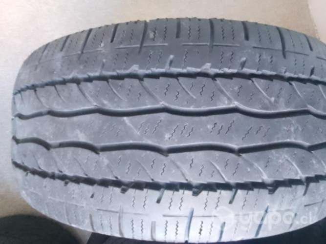 Neumáticos con 10.000 km de uso precio conversable