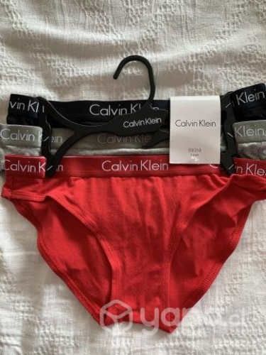 Calzones Calvin Klein mujer