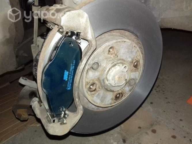 Servicio frenos, rectificación discos Bulls Garage