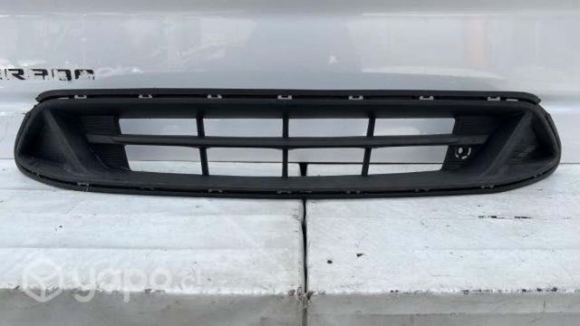 Chevrolet spin rejilla parachoque (19-21)