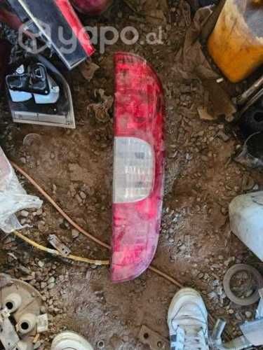 Foco trasero fiat doblo 2010