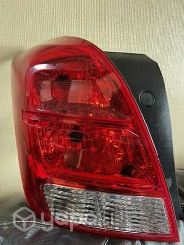 Foco trasero izquierdo nuevo Chevrolet tracker !!!