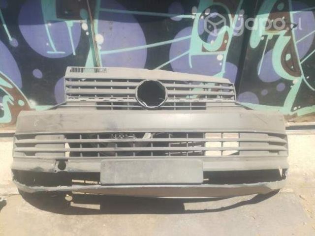 Parachoque delantero volkwagen trasporte 20162019