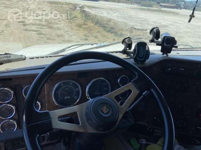 Camion international 9200