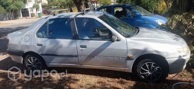 Se vende Peugeot 306 1.4 sedan